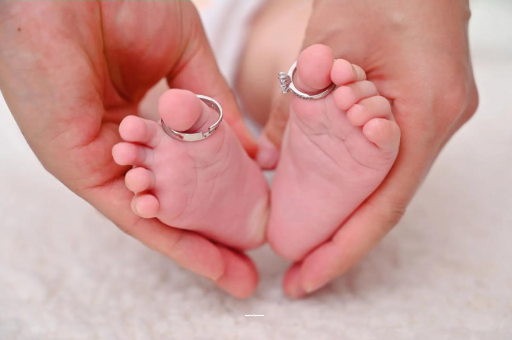 泸州孕妇两个月肚子疼